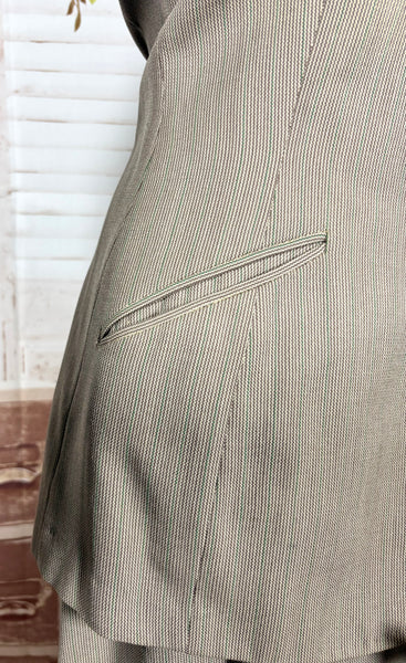 1940s Taupe Pinstripe Wool Skirt Suit – Spearpoint Collar Tailored Jacket