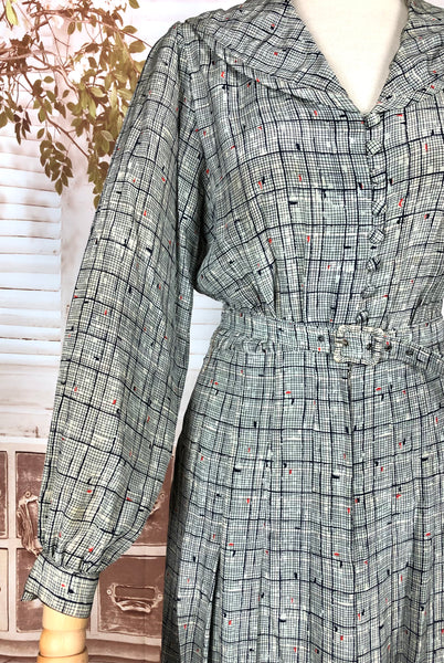 Unusual Late 1930s Vintage Grey Plaid Cold Rayon Dress With Bishop Sleeves