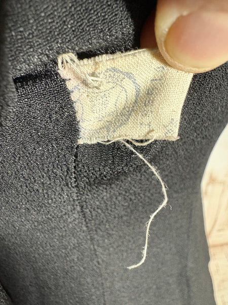 Super Structured 1940s Black And White Houndstooth Suit