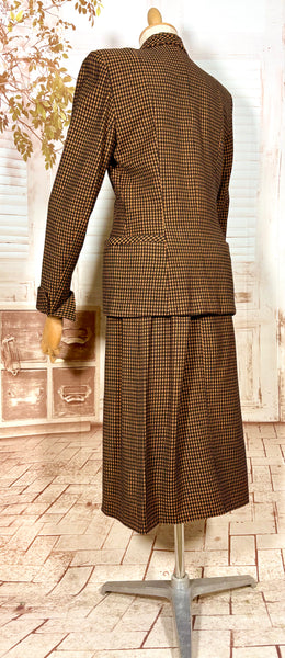 1940s Pumpkin Orange Check Skirt Suit – Tailored Hourglass Silhouette