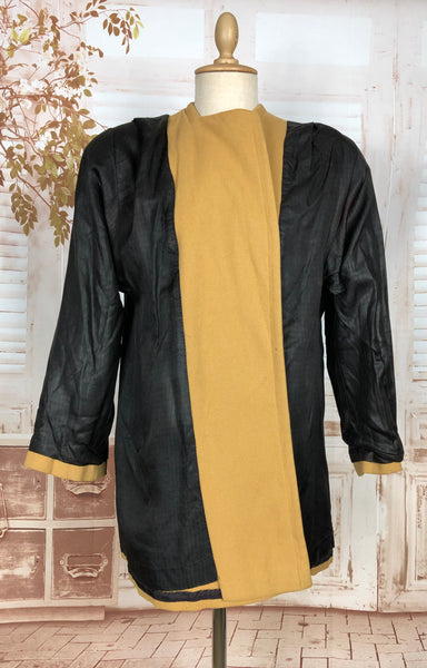 Exquisite Mustard Yellow 1940s Swing Coat