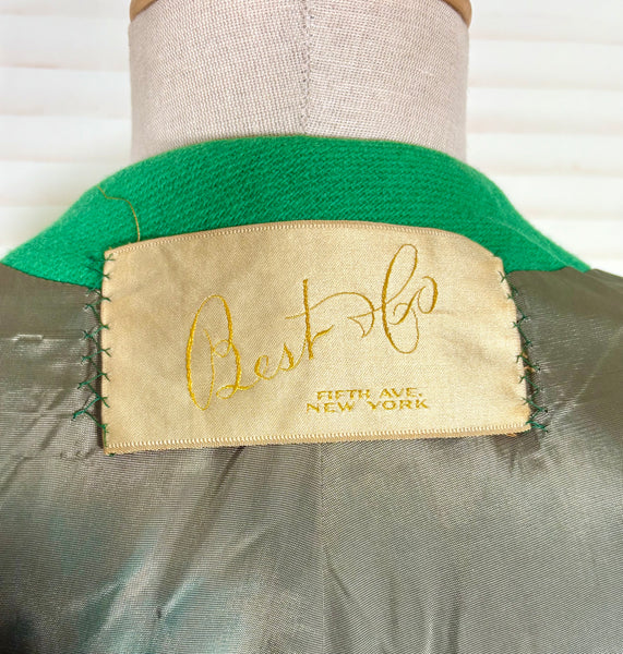 Exquisite Volup Kelly Green 1940s Swing Coat With Statement Sleeves By Best & Co
