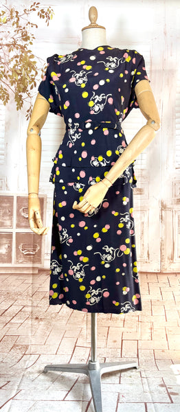 1940s Navy Cold Rayon Novelty Print Dress – Dancing Figures & Abstract Dot Print