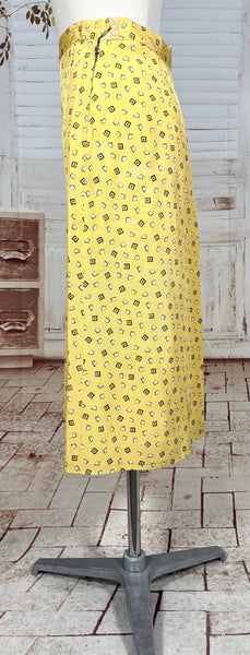 Beautiful Yellow Rayon Faille 1940s Summer Suit