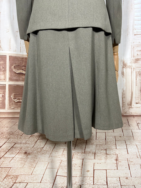 Late 1930s to Early 1940s Warm Grey Wool Skirt Suit – Fields of Milwaukee