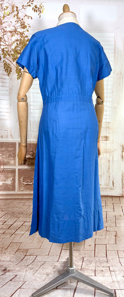 Vibrant Volup 1940s Cornflower Blue Day Dress with Ivory Collar