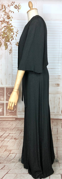 Stunning Original Late 1930s / Early 1940s Vintage Black And Gold Lamé Femme Fatale Evening Dress And Jacket