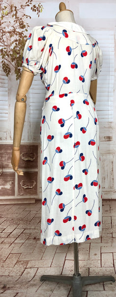 Stunning Original 1930s Vintage White Spring Dress With Stylised Floral Print