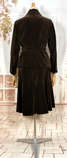 Unusual Chocolate Brown Velvet Late 1930s / Early 1940s Ski Sport Suit With Zip Front