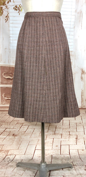 Beautiful 1940s Tweed Suit With V Pockets
