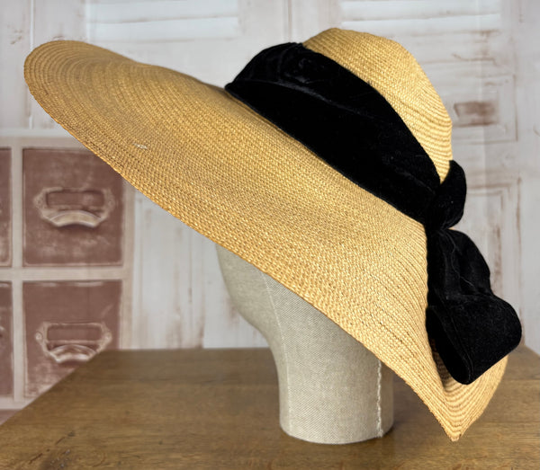 Huge Late 1930s / Early 1940s Straw Sun Hat