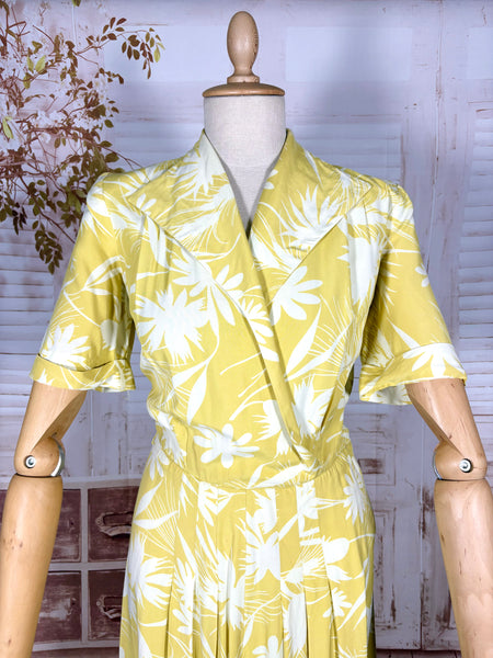 Stunning Chartreuse Abstract Floral Print 1940s Dress