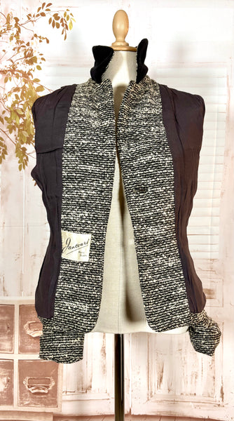 Late 1940s Black & Cream Bouclé Tweed Sports Blazer – Velvet Collar – Jancourt Petite Sports