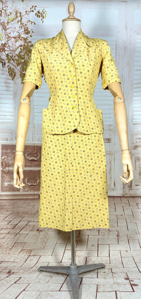 Beautiful Yellow Rayon Faille 1940s Summer Suit