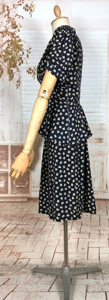 Fabulous 1940s Vintage Rayon Print Summer Suit
