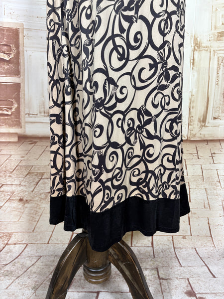 Fabulous 1930s Black And Cream Swirl Pattern Rayon Jersey Dress
