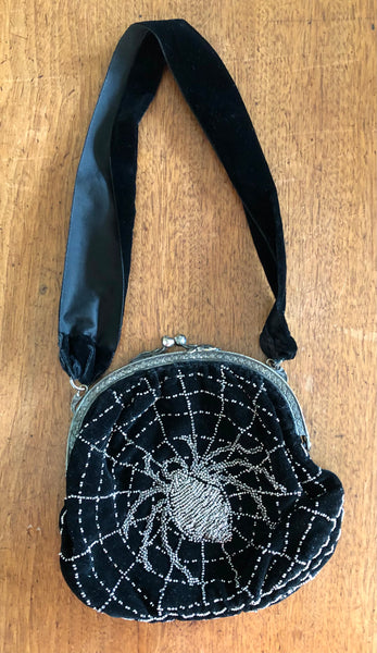 Super Rare Original 1940s Vintage Spider Web Beaded Velvet Purse Bag