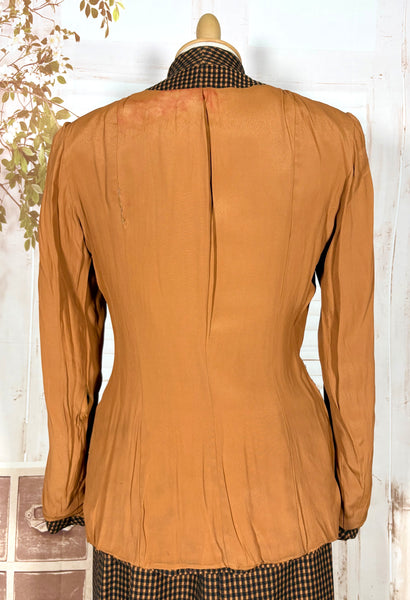 1940s Pumpkin Orange Check Skirt Suit – Tailored Hourglass Silhouette