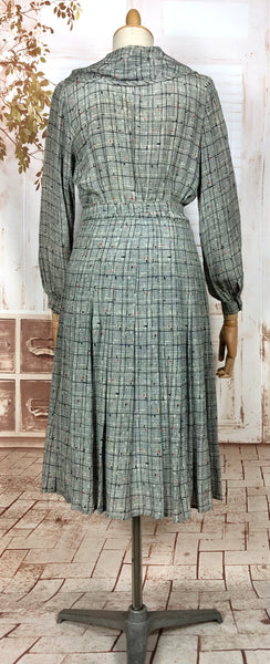 Unusual Late 1930s Vintage Grey Plaid Cold Rayon Dress With Bishop Sleeves