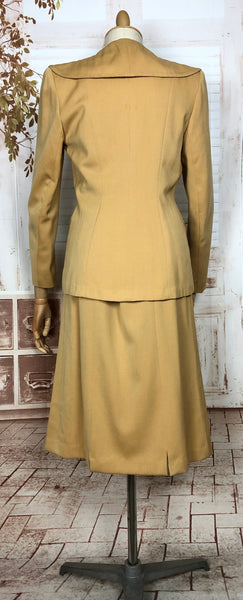 Incredible Mustard Yellow Original 1940s Vintage Double Breasted Skirt Suit