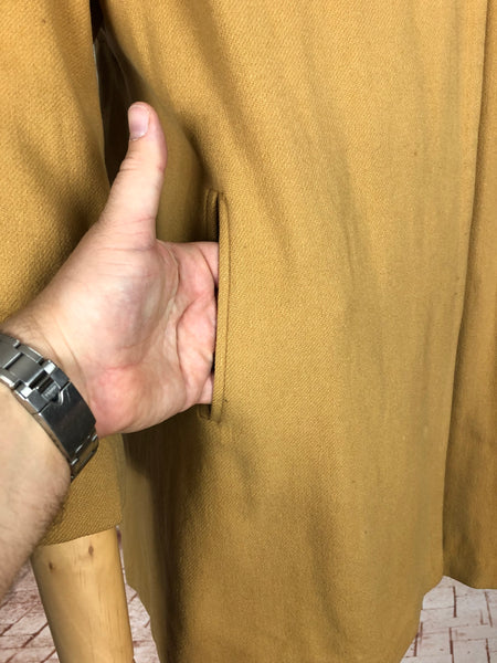 Exquisite Mustard Yellow 1940s Swing Coat