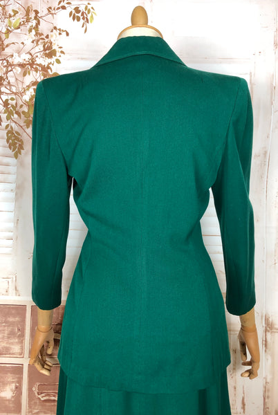 Amazing Original 1940s Vintage Emerald Green Gabardine Skirt Suit