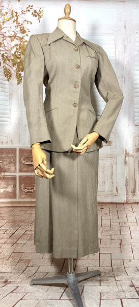 1940s Taupe Pinstripe Wool Skirt Suit – Spearpoint Collar Tailored Jacket