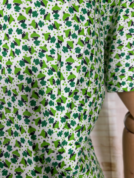 1940s Apple Green Floral Cotton Day Dress | Volup Zip Front House Dress