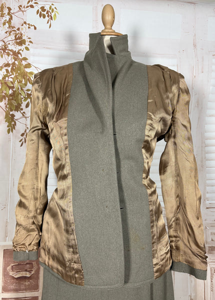 Late 1930s to Early 1940s Warm Grey Wool Skirt Suit – Fields of Milwaukee
