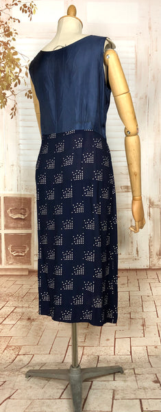 Fabulous Original Late 1930s Volup Vintage Navy Blue And White Abstract Print Dress And Jacket Set