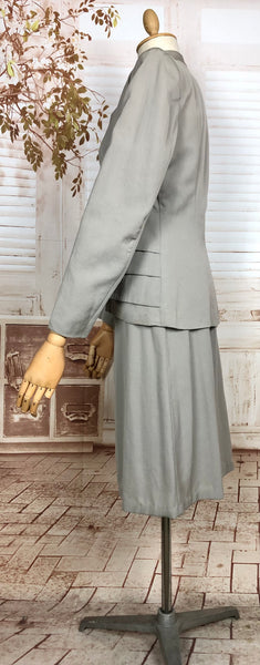 Stunning Original 1940s Vintage Dove Grey Triple Peplum Skirt Suit