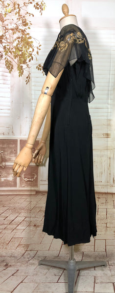 Exceptional Late 1930s / Early 1940s Caped Evening Dress