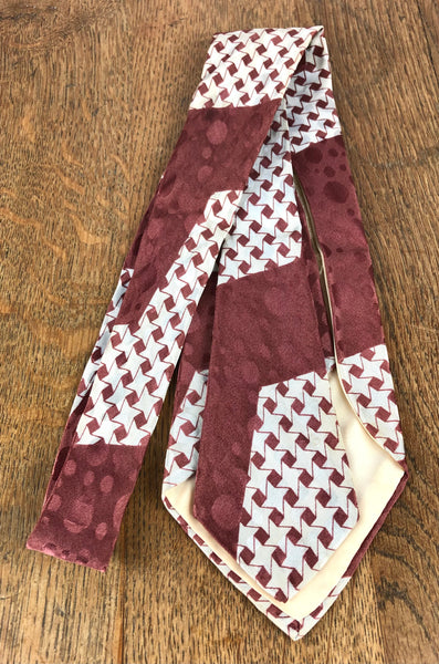 Original 1940s Burgundy And White Houndstooth American Rayon Swing Tie By Bond