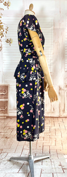 1940s Navy Cold Rayon Novelty Print Dress – Dancing Figures & Abstract Dot Print
