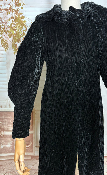 Exceptional 1920s / Early 1930s Black Textured Velvet Coat with Silk Lining and Bishop Sleeves