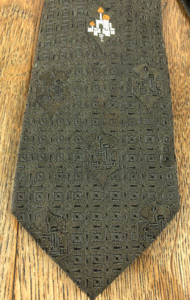 1950s Olive Tie with Candelabra Novelty Print – Styled for Brody's Men's Wear