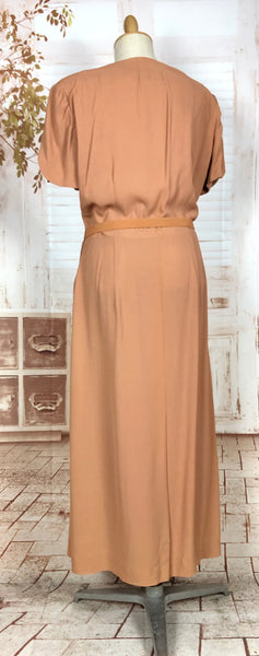 Incredible Original 1940s Volup Dress Suit In Tan With Chocolate Brown Accents