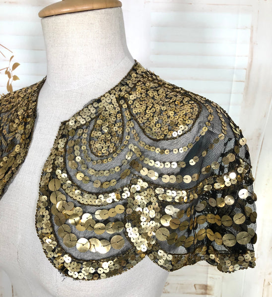 Exceptional 1930s Gold Sequin Eveningwear Capelet