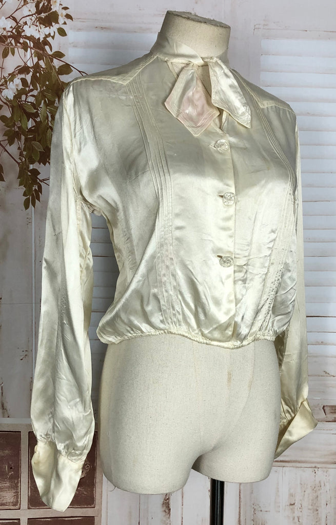 Stunning Original 1930s Vintage White Silk Satin Tie Neck Blouse Black Sheep Antiques