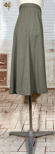 Late 1930s to Early 1940s Warm Grey Wool Skirt Suit – Fields of Milwaukee