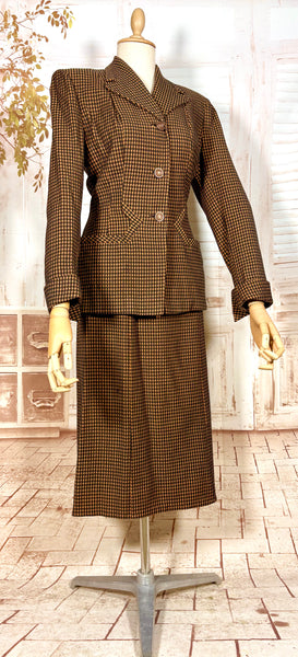 1940s Pumpkin Orange Check Skirt Suit – Tailored Hourglass Silhouette