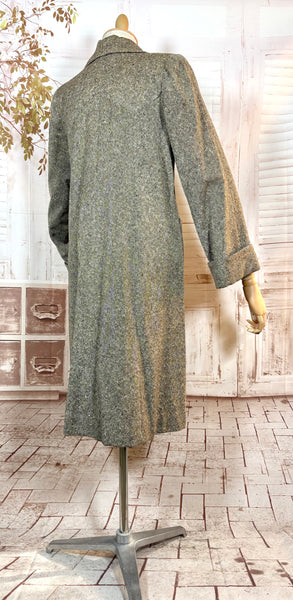 1940s Atomic Fleck Tweed Coat – Strong Shouldered Flecked Tweed Swing Coat