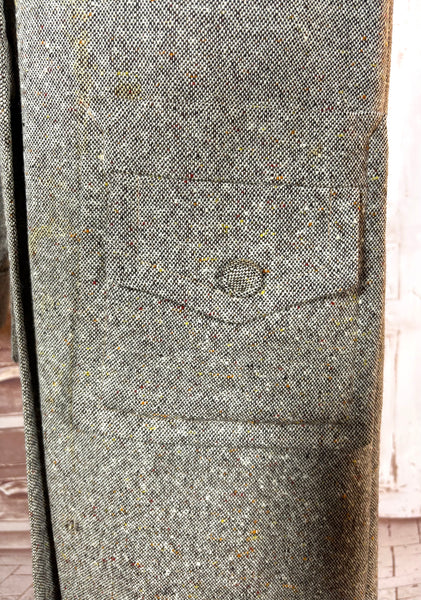 1940s Atomic Fleck Tweed Coat – Strong Shouldered Flecked Tweed Swing Coat