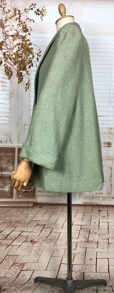 Stunning Original 1940s Vintage Spring Mint Green Swing Coat