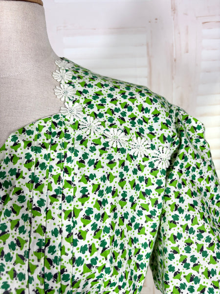 1940s Apple Green Floral Cotton Day Dress | Volup Zip Front House Dress