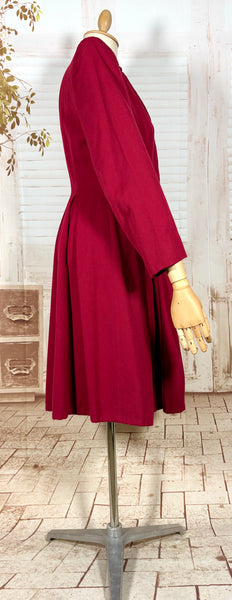 1940s Red Wool Princess Coat – Tailored Fit with Flared Skirt Silhouette
