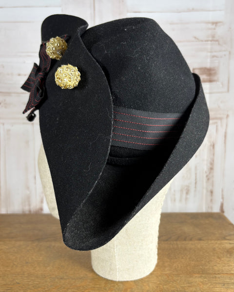Magnificent Huge Black Late 1930s / Early 1940s Sculptural Hat