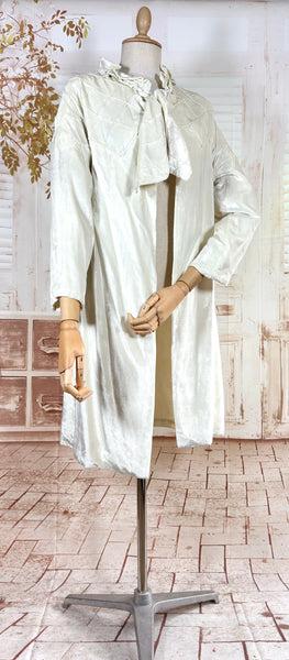 Exquisite Late 1920s / Early 1930s Off White Silk Velvet Opera Coat