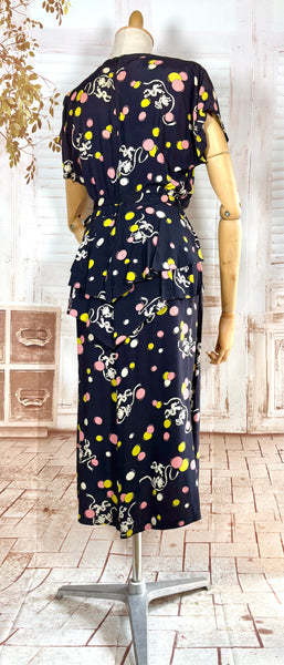 1940s Navy Cold Rayon Novelty Print Dress – Dancing Figures & Abstract Dot Print