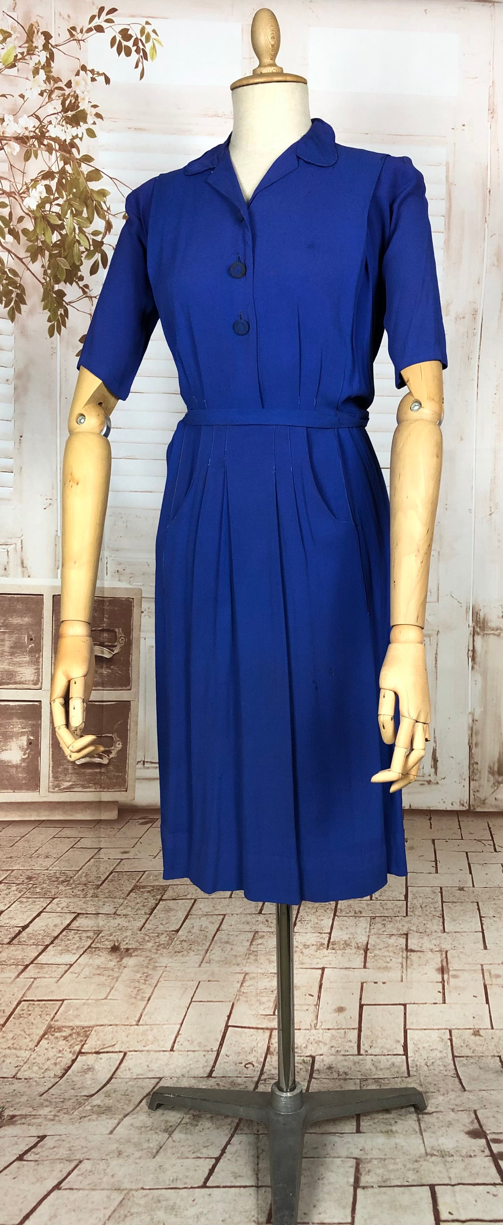 Vibrant Royal Blue Original 1940s Day Dress Perfect For 4th July  Black  Sheep Antiques